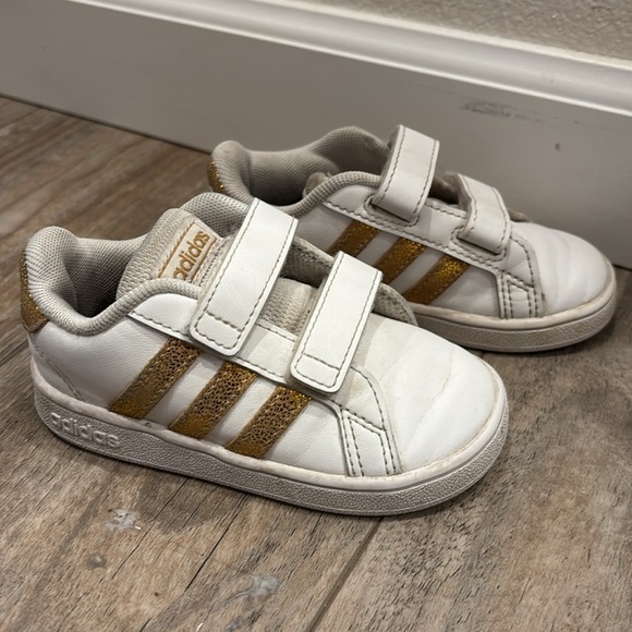 Adidas Grand Court White Gold Shoes Toddler Size 6 Toddler - Picture 4 of 6